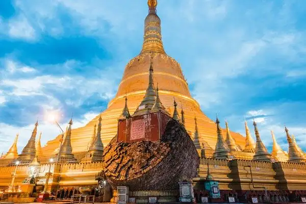 Ảnh hưởng văn hóa Ấn Độ và Trung Hoa trong khu vực Đông Nam Á